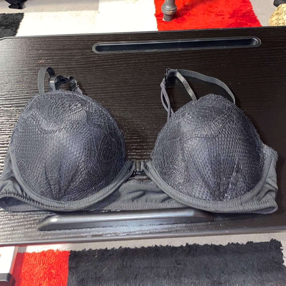 Front clip padded bra